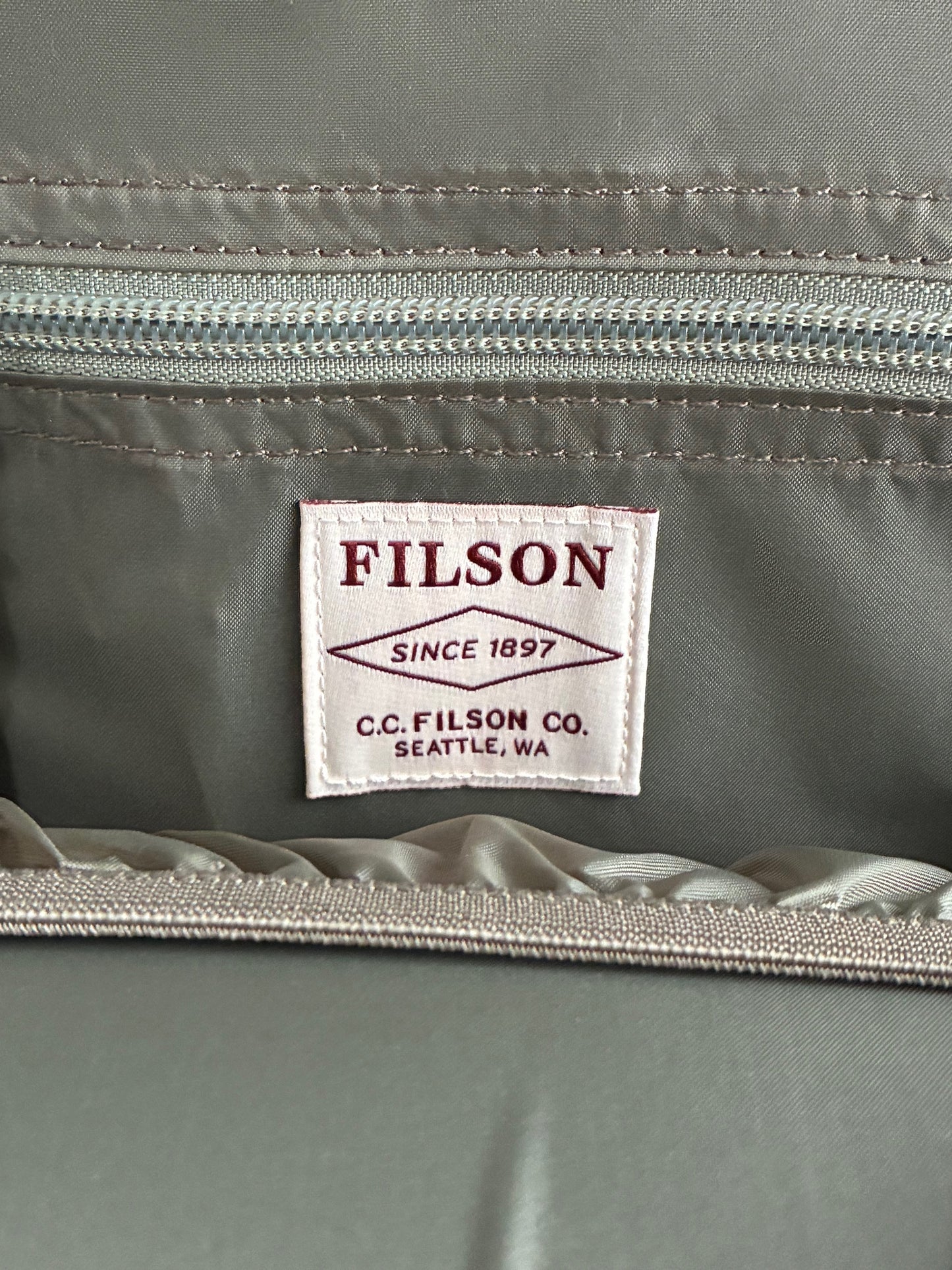 FILSON / フィルソン  FISHING CHEST PACK 【New Old Stock】