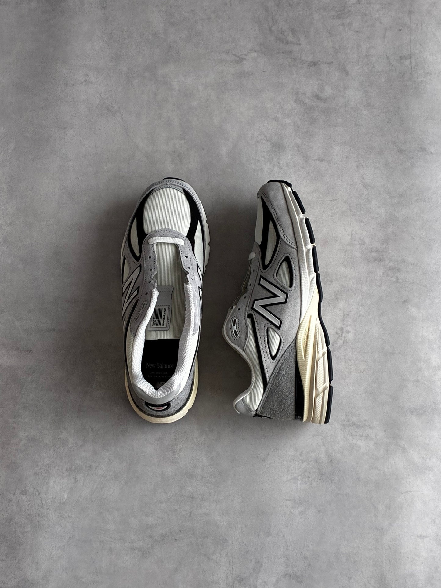 New Balance / ニューバランス U990TG4【New Old Stock】